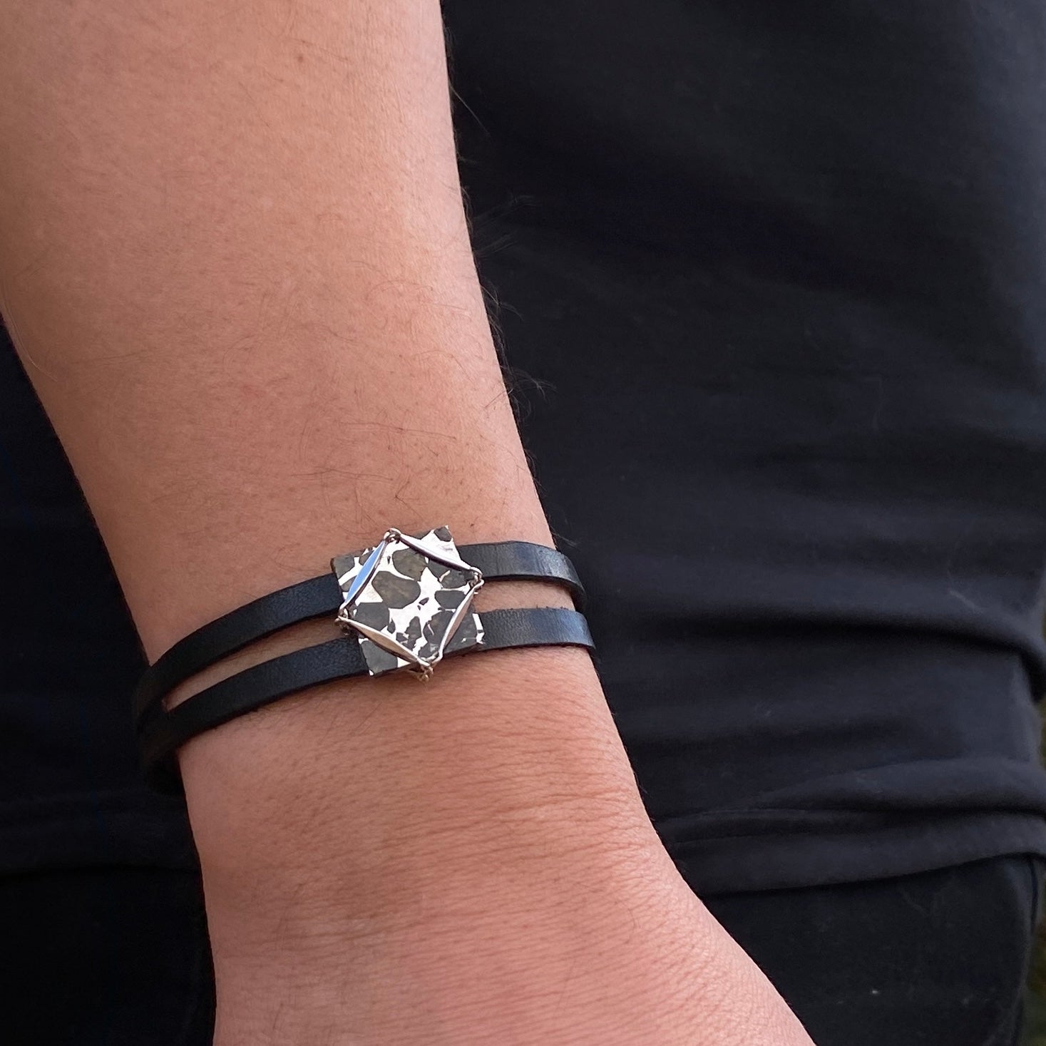 🛸 PALLASITE LEATHER BRACELET - Hey Babe LA