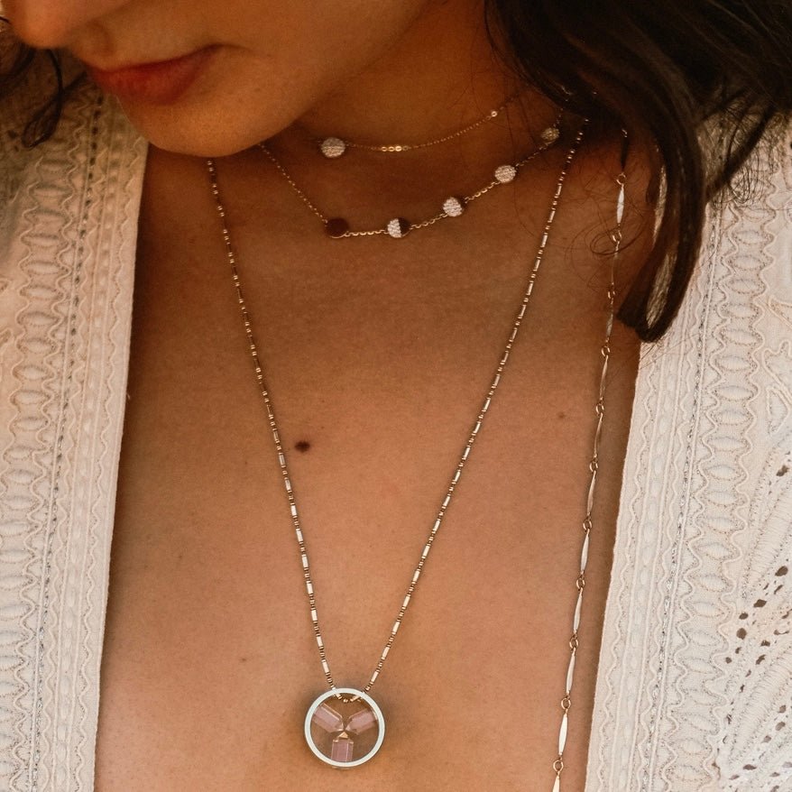 👑 PORTAL - 3 POINT PENDANT IN CLEAR QUARTZ CRYSTAL - Hey Babe LA